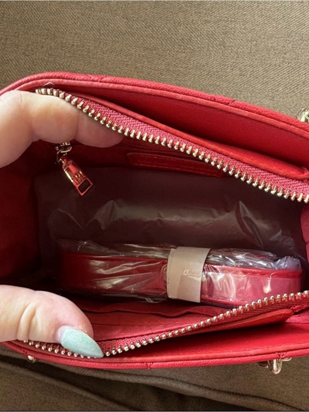 Quilted Red Top-Handle Women's Satchel w/ Crossbody Strap - Picture 3 of 3